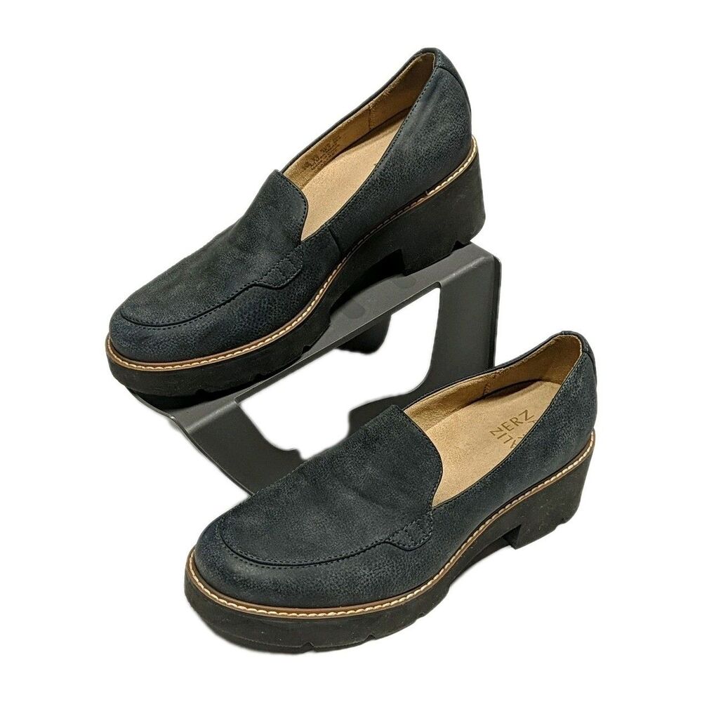 Naturalizer Cabaret Loafer Shoes Women 8.5 M Faux Leather Chucnky Heel Navy Blue